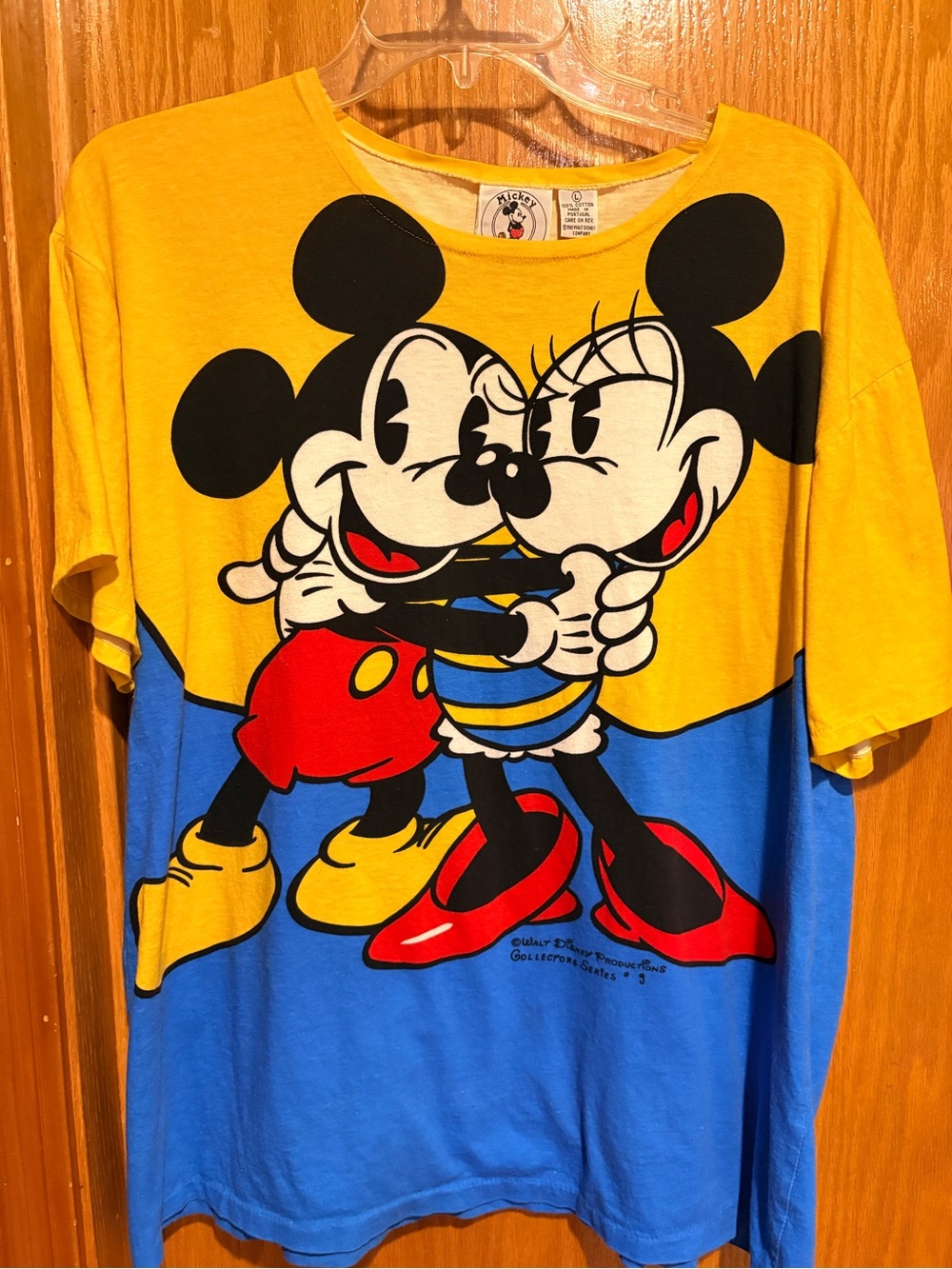 Vintage Mickey & Co. JG Hook
Collectors Series #9 T Shirt Minnie Mouse Large